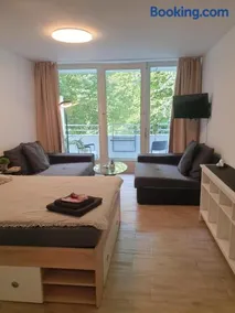 Bonn Lounge - Image 5