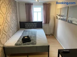 OM Wohnung für bis zu 6 Personen, WLAN, Küche, Waschmaschnine - Image 1