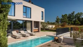 Modern villa Tia II with outdoor pool in Porec - Image 2