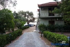 Eirini Kasimiotou Apartments - Image 2