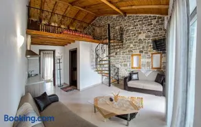 Theano Apartments - Image 2