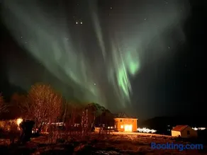 PederStua, a classic fisherman's farm house in the middle of Lofoten - Image 2