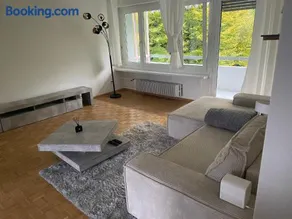 Au Zimmer - Image 2