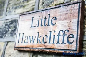Relax at Little Hawkcliffe - Image 1