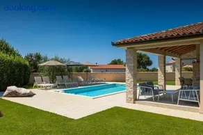 Villa Magica - Image 2