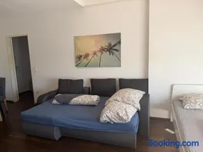 80 m2 Apartment with Balcony & Parking - Image 4