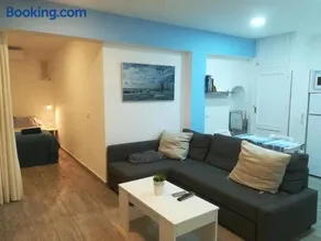 La Casa de Yiyi - Image 2