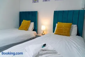 Central twin bed apartment - Image 2