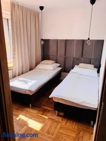 Noc w Zameczku - Image 2