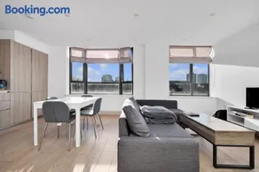 Stunning apartment in Battersea-Clapham Junction - Image 5