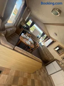 The Squirrel's Nest Stylish Modern Caravan Stay - Image 1