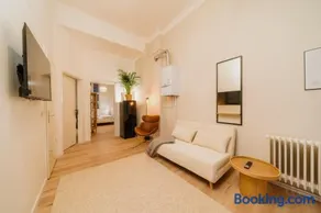 2 Bedroom-UrbanApartment-Berlin - Image 1
