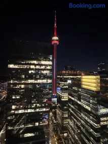 Maple leaf square  - Image 1