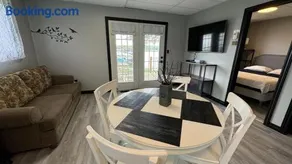 Pigeon Hollow Park Cottages - Image 4