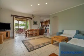 An Authentic Greek House - Image 4