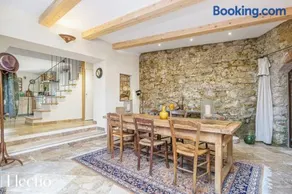 Maison La louvegine House in the Heart of Vaugines - Image 1