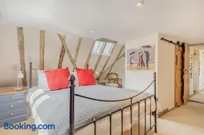 1 Bed in Lavenham oc-b27506 - Image 5