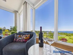 Panoramic Ocean & Fairway Views At Sayward Hill - Image 2