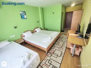 Family Hotel Coral - Image 3