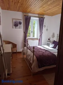 Cottage in Auvergne - Image 2