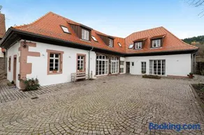 Altes Kutschhaus - Image 1