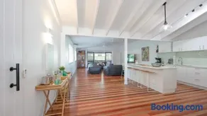 Hamilton House - Lifestyle Yamba - Image 4