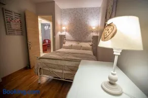 Chambre de Charme dans maison d'hote "Le Petit Clouet" - Rochecorbon - Image 2