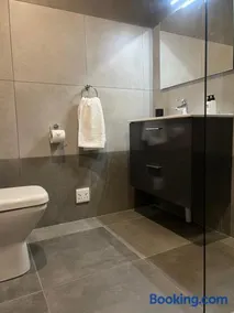 Koru Guesthouse - Image 2