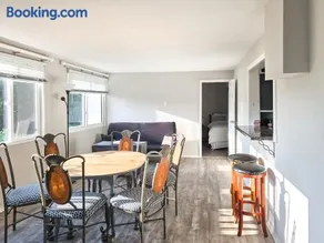 2BR Retreat with Fire Pit Close To Downtown STL - Image 3