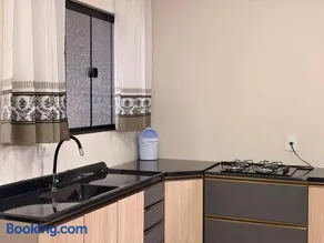 Casa com Suíte para Família - Image 1