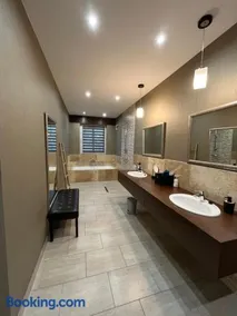 Luxury Zamárdi - Image 1