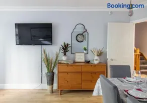Spacious quiet 4bedrooms 6beds house with private garage 3min walk to Paddington Station - Image 4