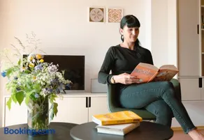 Chasa Laina - Image 2