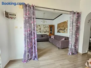 Dreamer's Home Chrisa - Image 2