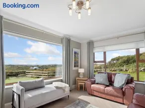 Mourneen Cottage, Cleggan - Image 2