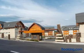 Golden Resort Gramado Laghetto - Image 1