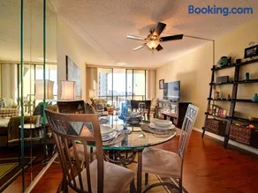 440 West Condo 1101N - Image 4