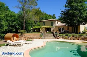 Waterballet villa avec four à pizza - Image 1