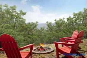 Mountain cabin w hot tub & game room - Image 4