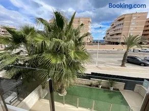 Sunny rest at Pedro's by PORT Holiday Rental - Image 2