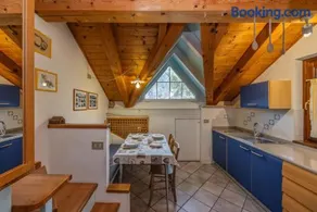 Romantic Hideaway with Mountain View and Hiking Trails - Image 1