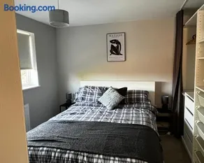 Modern, well-equipped and comfortable 3-bed home in lovely Shropshire village - Image 4