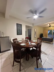 The Oxford Suite - Image 1