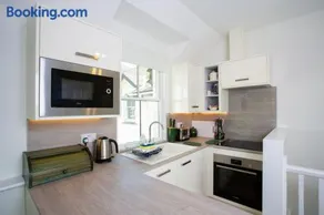 Tredreath, Manor Cottages - Image 2