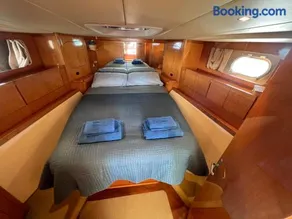 BALI BOAT b&b HOUSE BOAT - Image 3