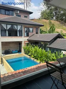 Bungalow Pool Villa - Image 1