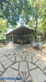 The Rising Sun Farm Karjat - Luxury Stays - Couple Friendly - Image 2