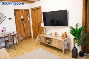 Charmant appartement 3 chambres climatisé en plein coeur du village et proche des plages avec wifi - Image 2