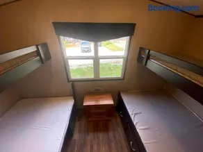 2 Bedroom Cottage at Shamrock Bay Resort! - Image 3