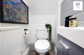 Spacious 3 Bed Home In The Heart Of Bridgend - By EKLIVING LUXE Short Lets & Serviced Accommodation - Image 2